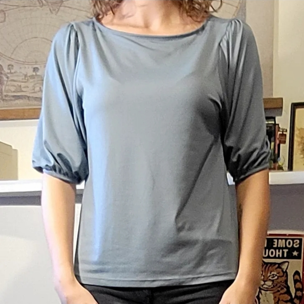 Women's Top